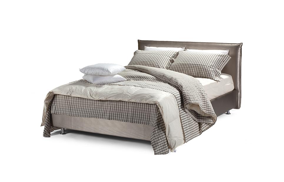 κρεβάτια Evans.